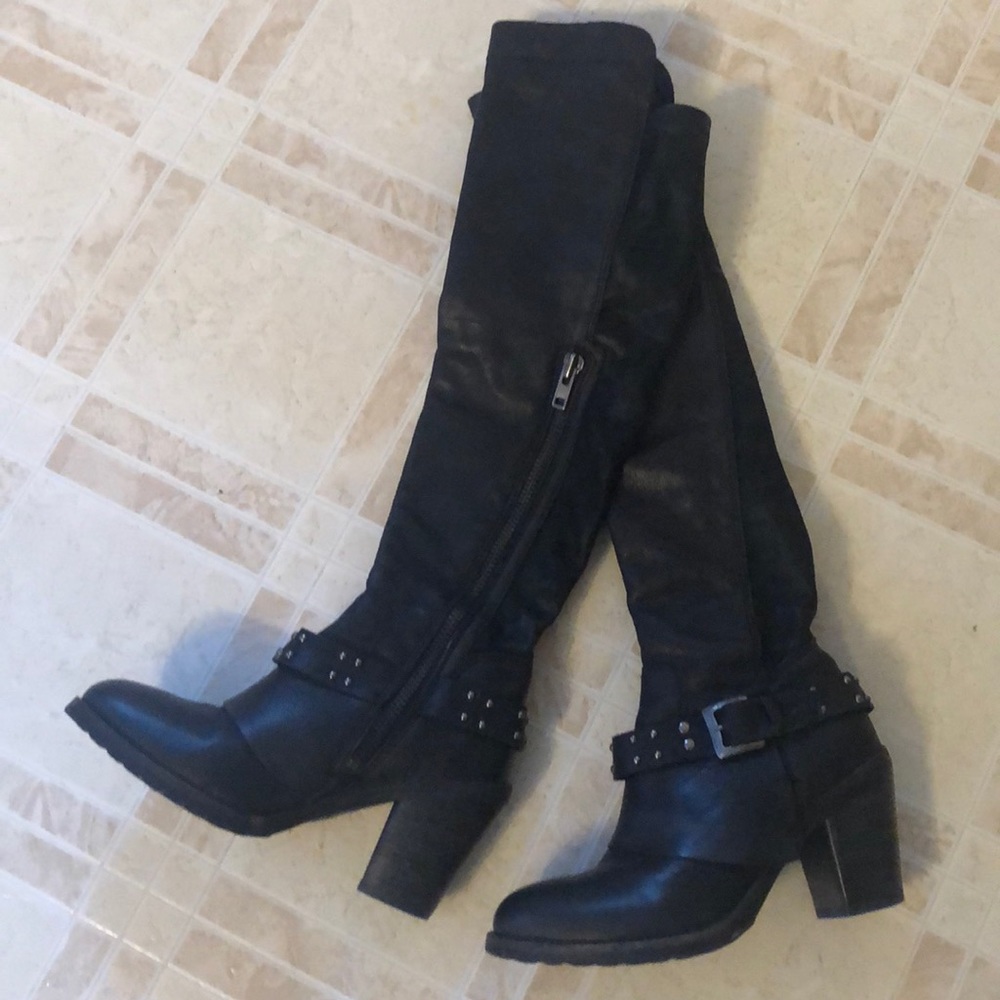 Black Leather Boots